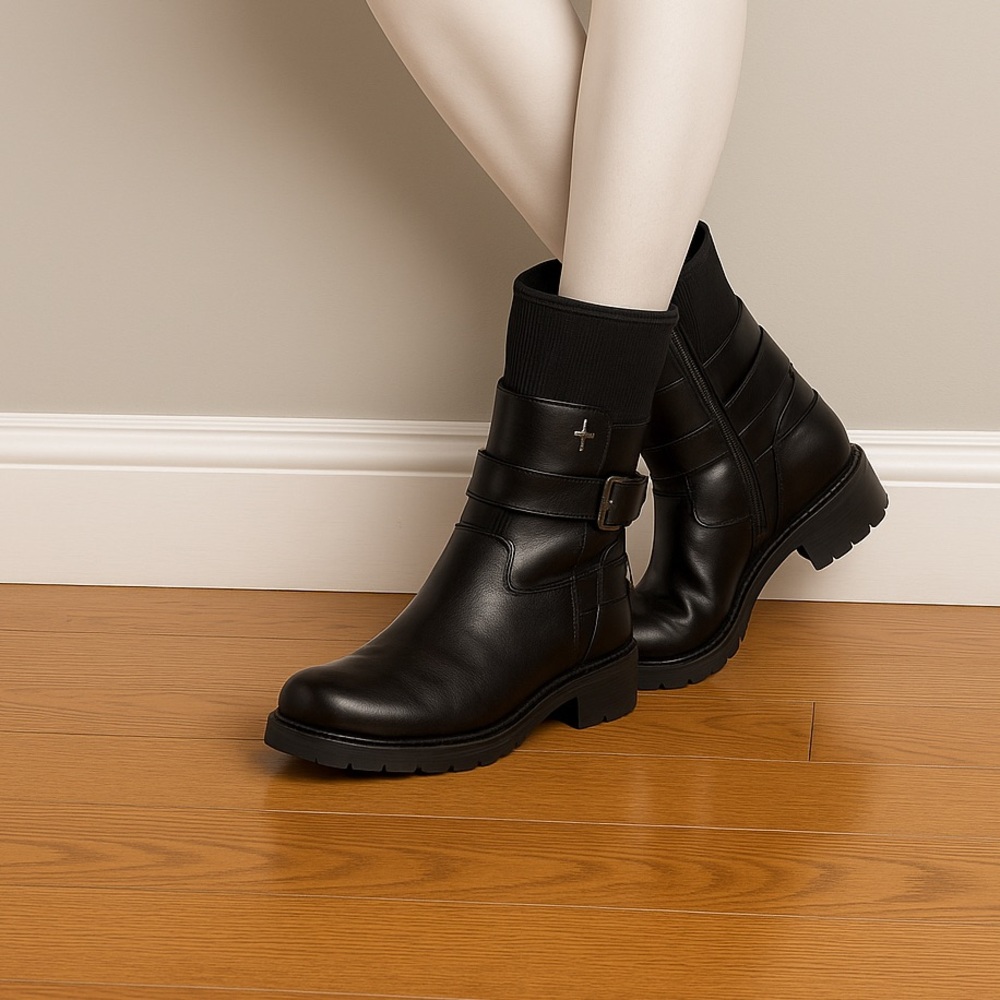 cesare paciotti Black Leather Ankle Boots